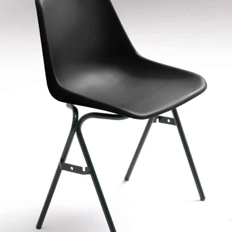 Sedie Meeting Mario Orlando con scocca in PVC Nera