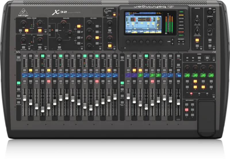 Mixer digitale Behringer  X32 a 40 ingressi e 25 bus con 32 preamplificatori — foto 1