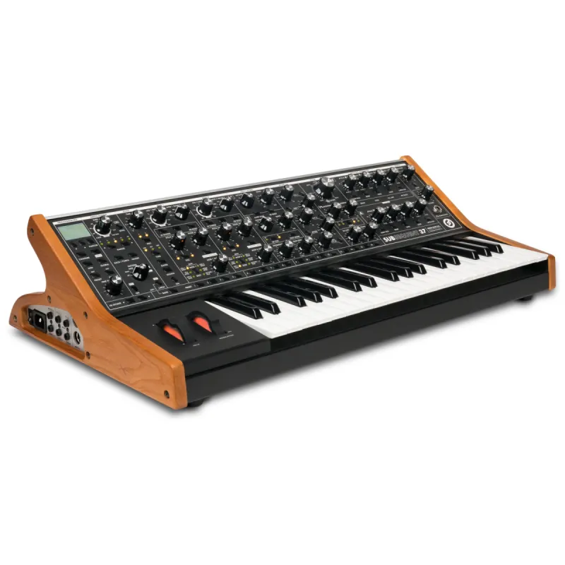 Moog Subsequent 32 — foto 1