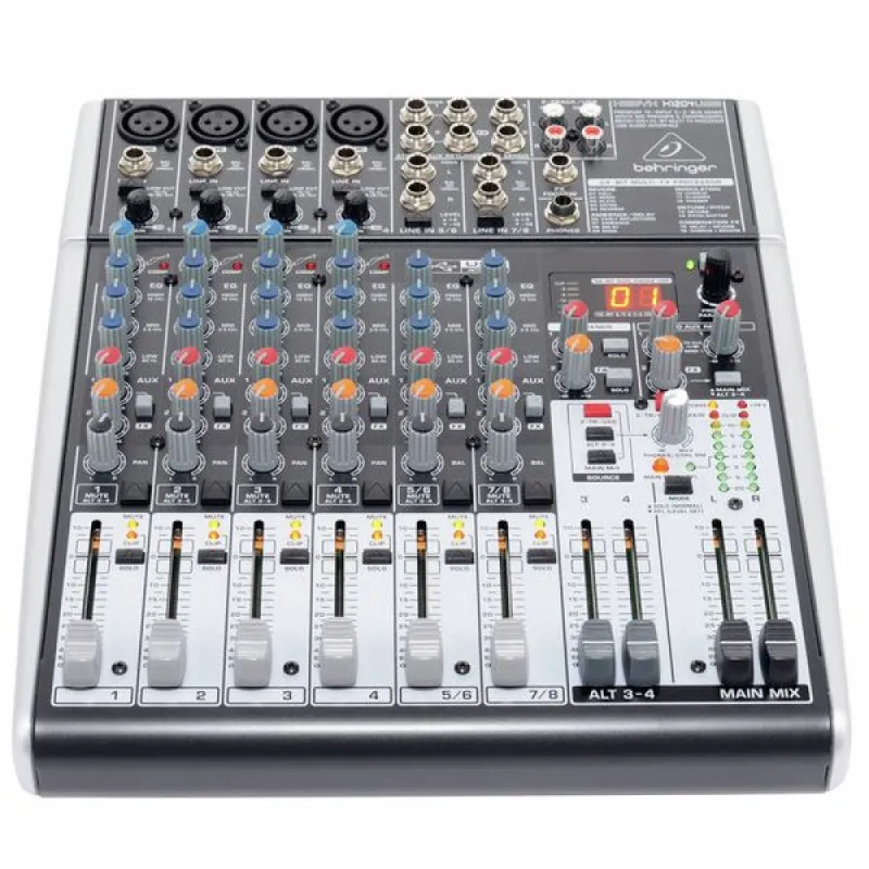 Mixer analogico Behringer XENYX Q1204USB a 12 canali e 2/2 bus — foto 1