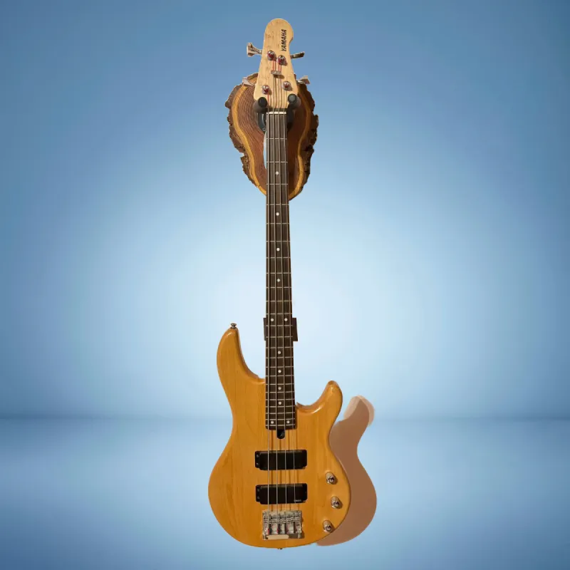 Basso Yahama BBN4III