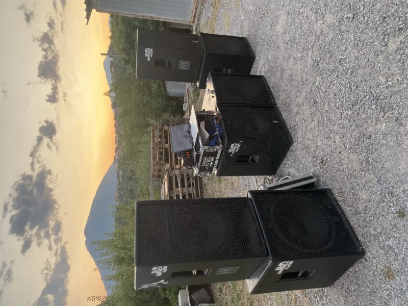 Subwoofer HK 18” cono turbosound — foto 1
