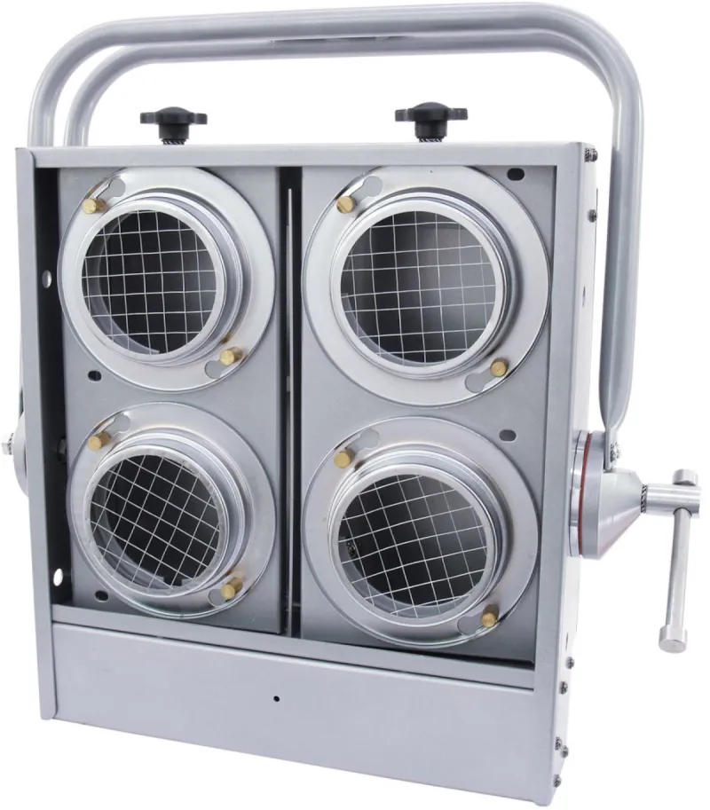 FLASH SHOWTECH 4 x (650W/110V.) 220V