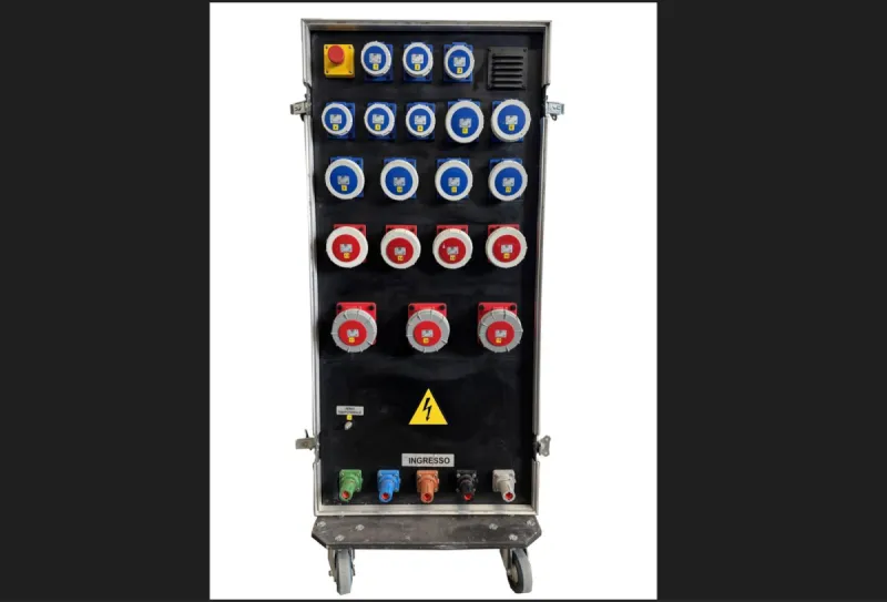Quadro Powerbox 250A IN Powerlock OUT 3x63A(trifase) - 4x32A(trifase) 6x32A(monofase) - 6x16A (monofase)- — foto 1